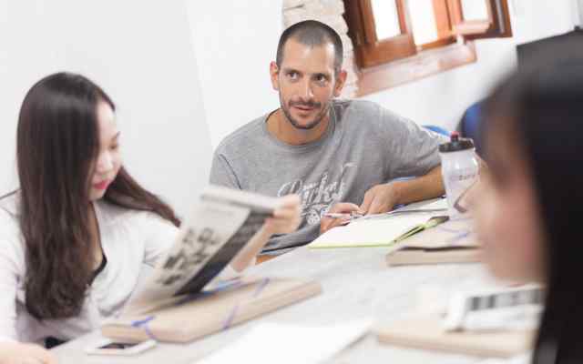 DELE Spanish course